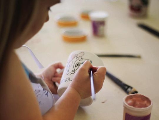 AM Creative Offers Classes and Summer Arts Camp for Kid and Weekly Classes for Adults