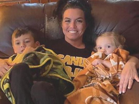 Elk City mother asks for community help in medical