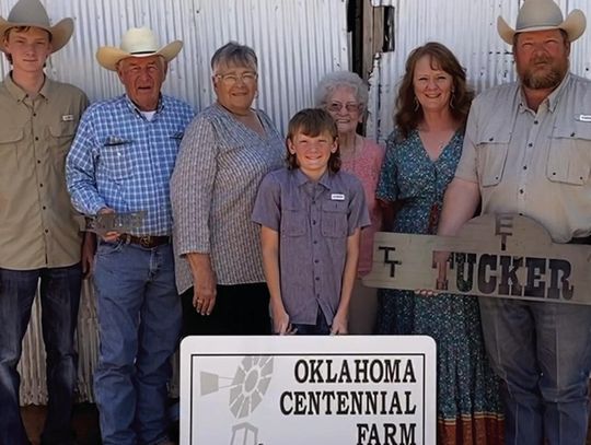 Sayre Dust Bowl Days Hall of Fame Dinner and Banquet is a great success