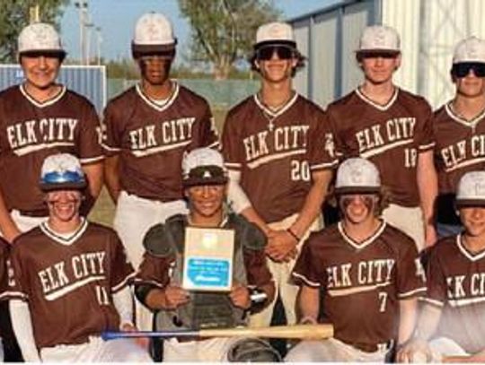 The Elk City 8th grade baseball team are champions of the Hobart Battle of the Bats tournament.