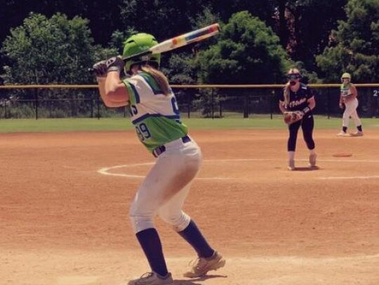 Magi Geno at bat for the SW OK Crushers.