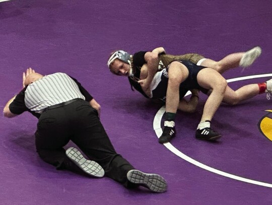 EC Girls wresling.